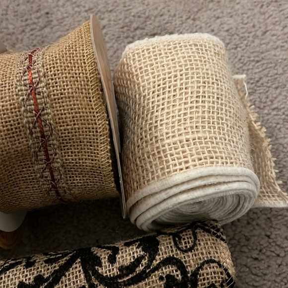 9 partial rolls of burlap - Picture 4 of 7